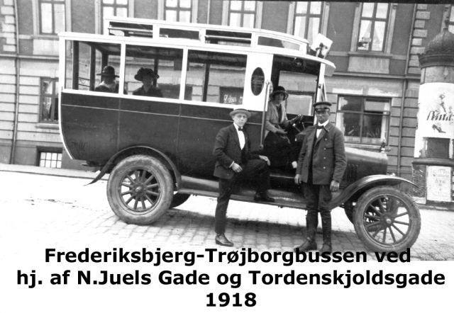 1918. Frederiksbjerg-Trøjborgbussen ved hj. af N. Juels gade og Tordenskjoldsgade